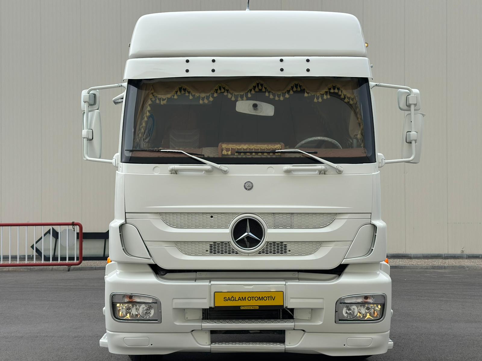 SAĞLAM VİNÇ GALERİDEN 2005 MODEL 3228